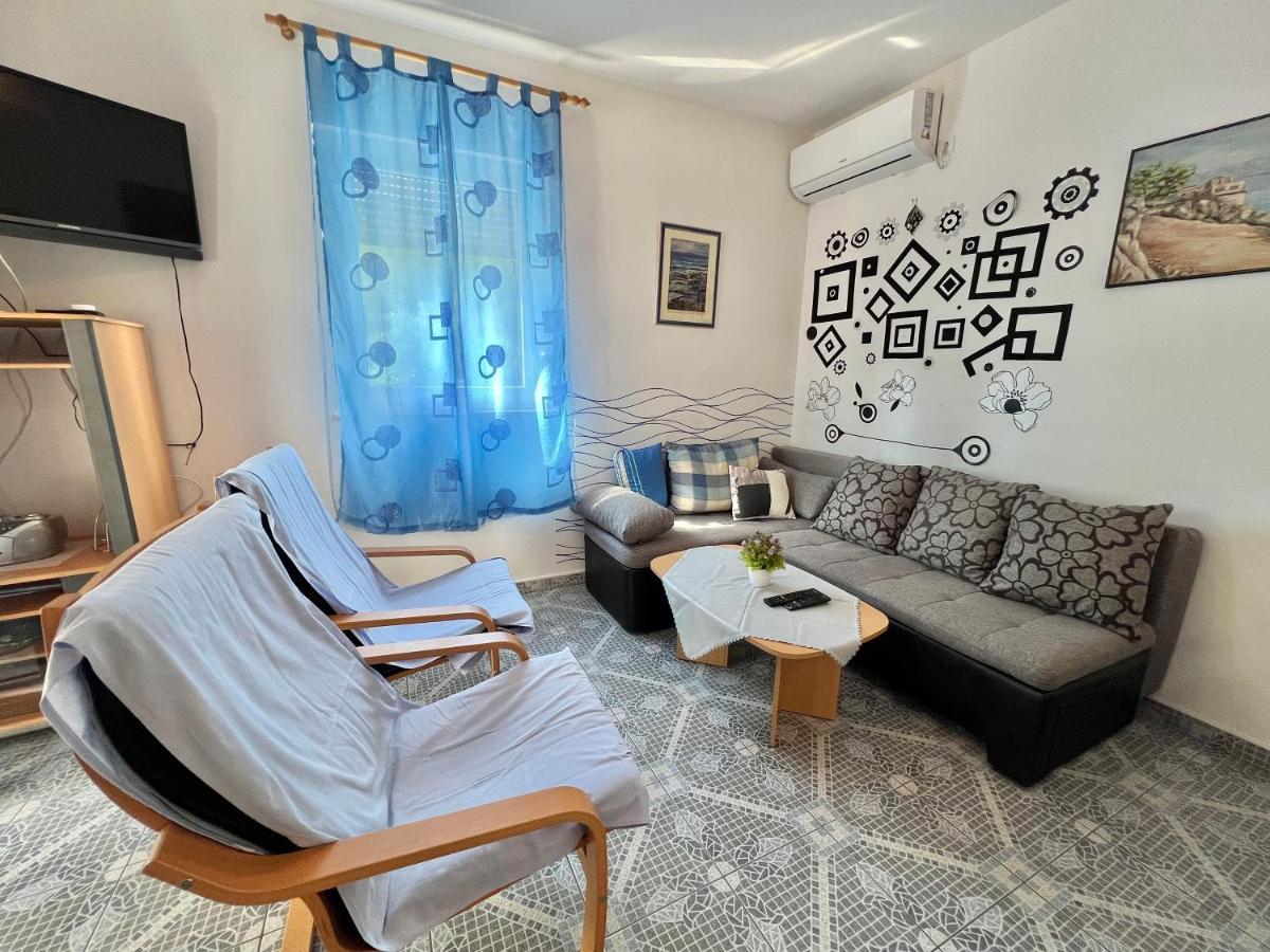 Apartmani Marija Dramalj Esterno foto