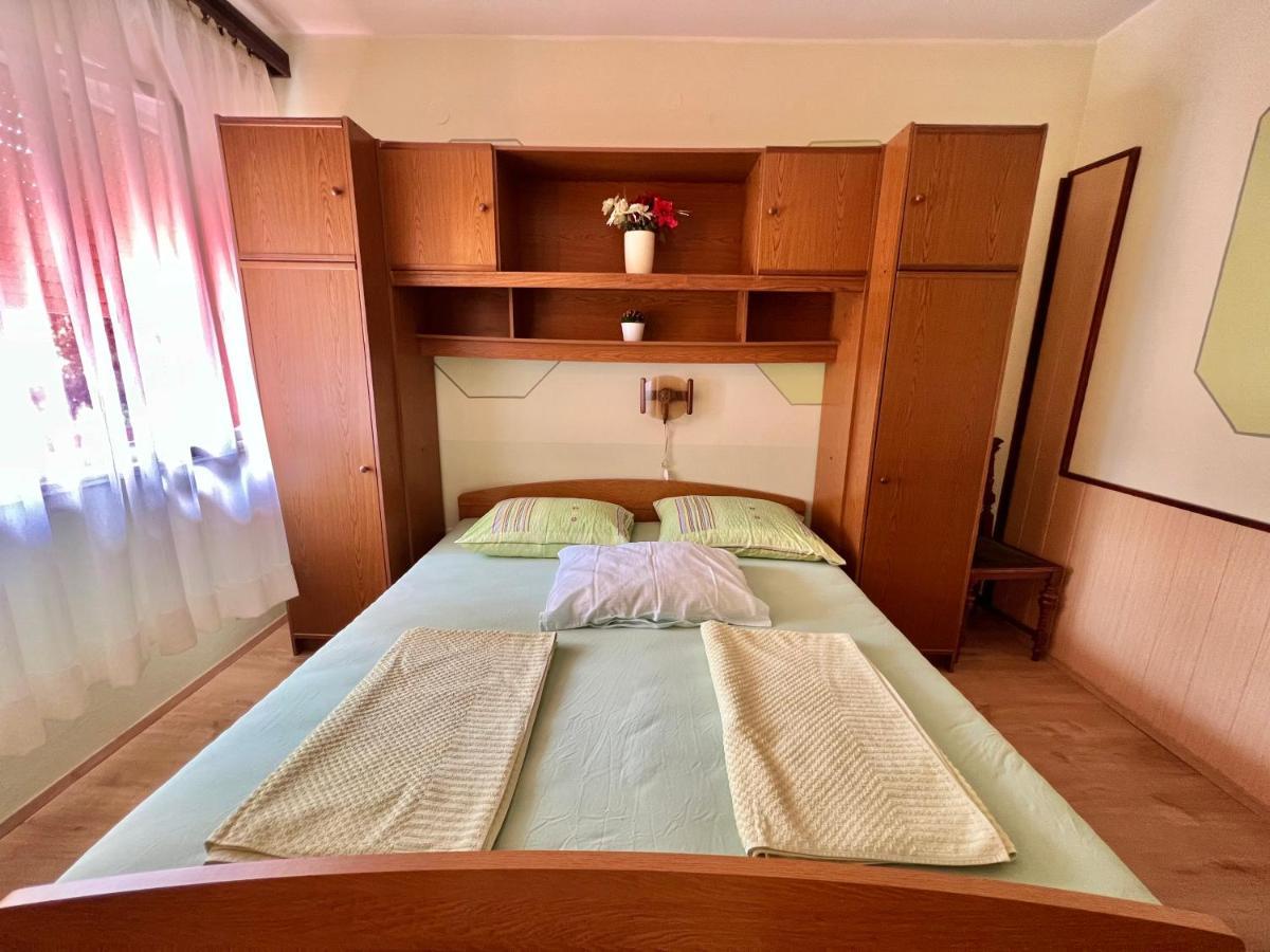 Apartmani Marija Dramalj Esterno foto