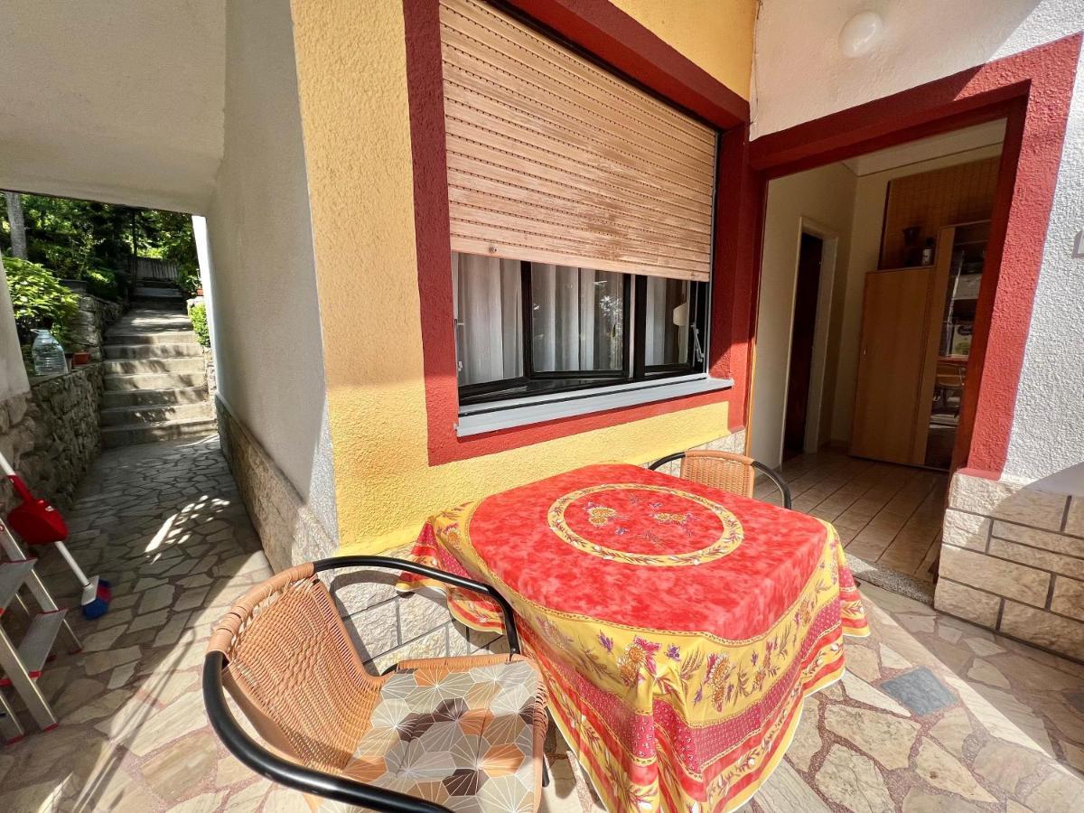 Apartmani Marija Dramalj Esterno foto