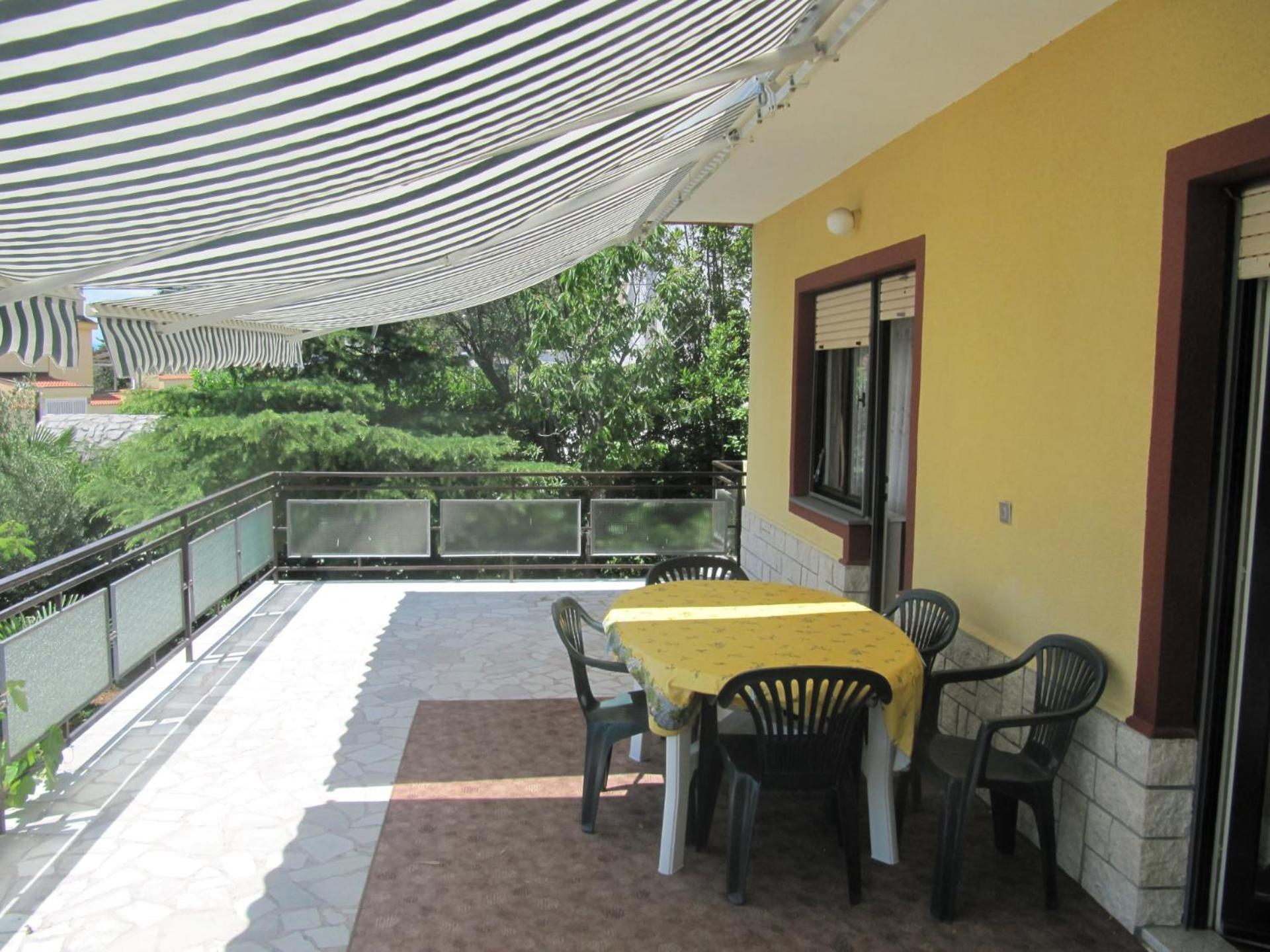 Apartmani Marija Dramalj Esterno foto